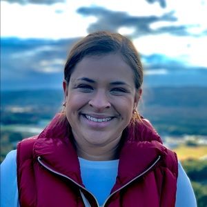 Meet your Posher, Sabrina